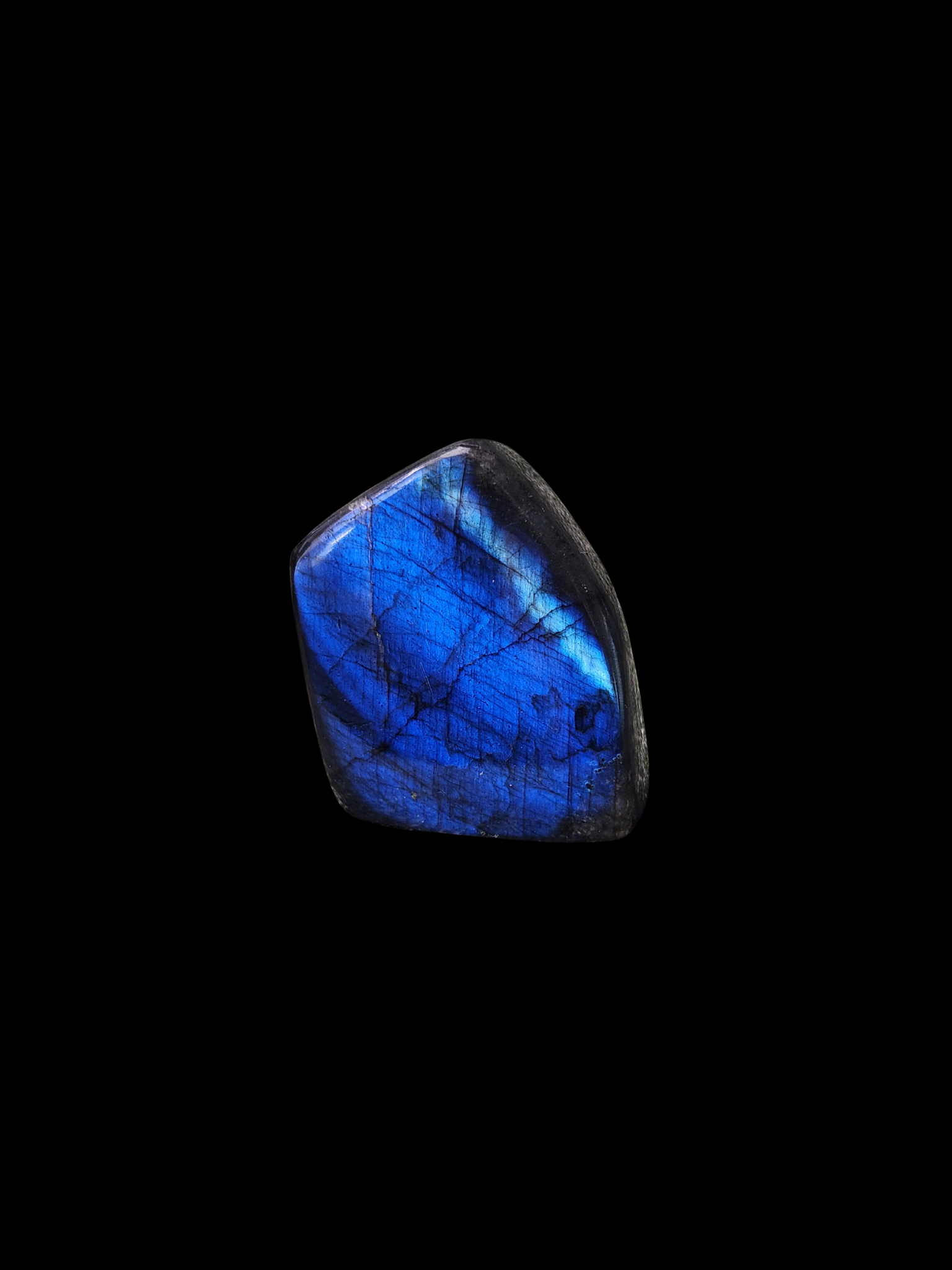 Freeform - Labradorite
