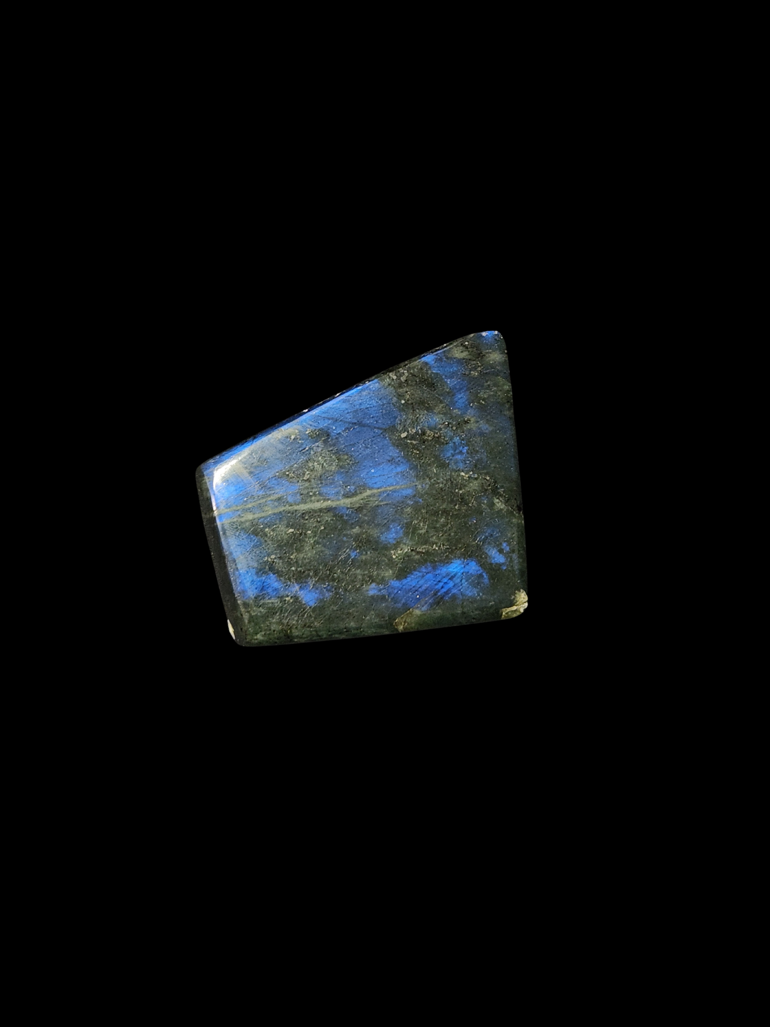 Freeform - Labradorite