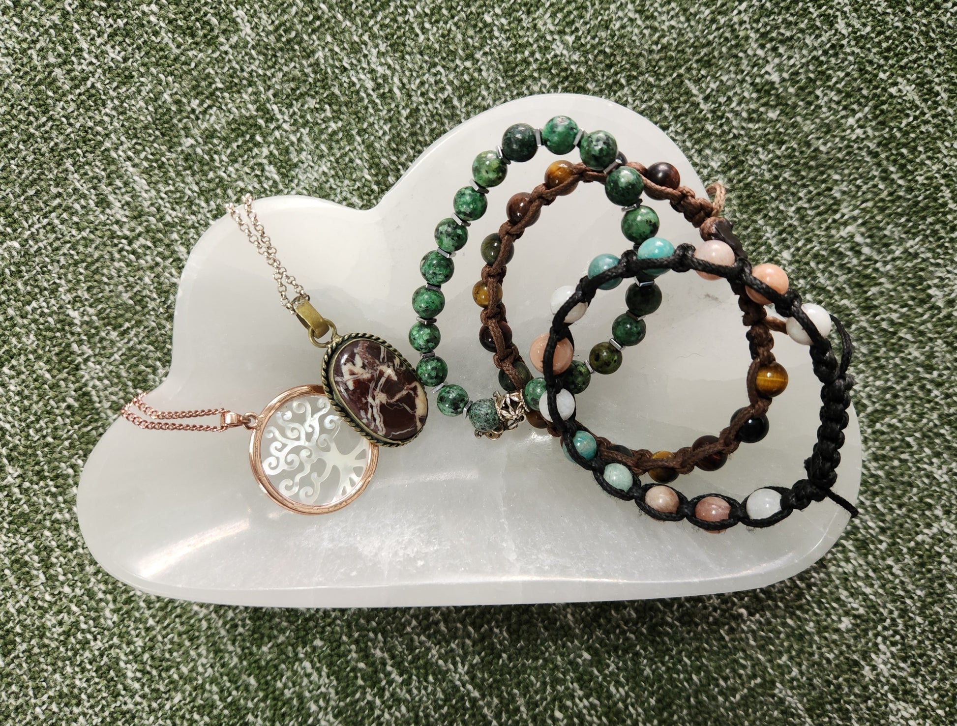 Cloud Bowl - Selenite