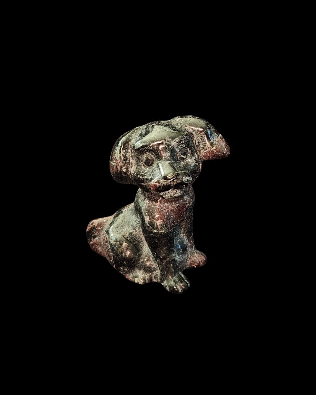 Hound Dog - Garnet
