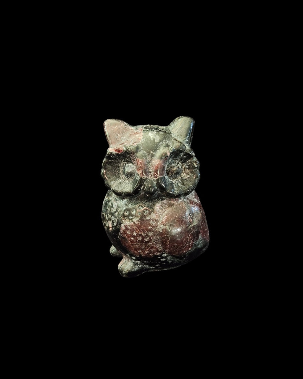 Owl - Garnet