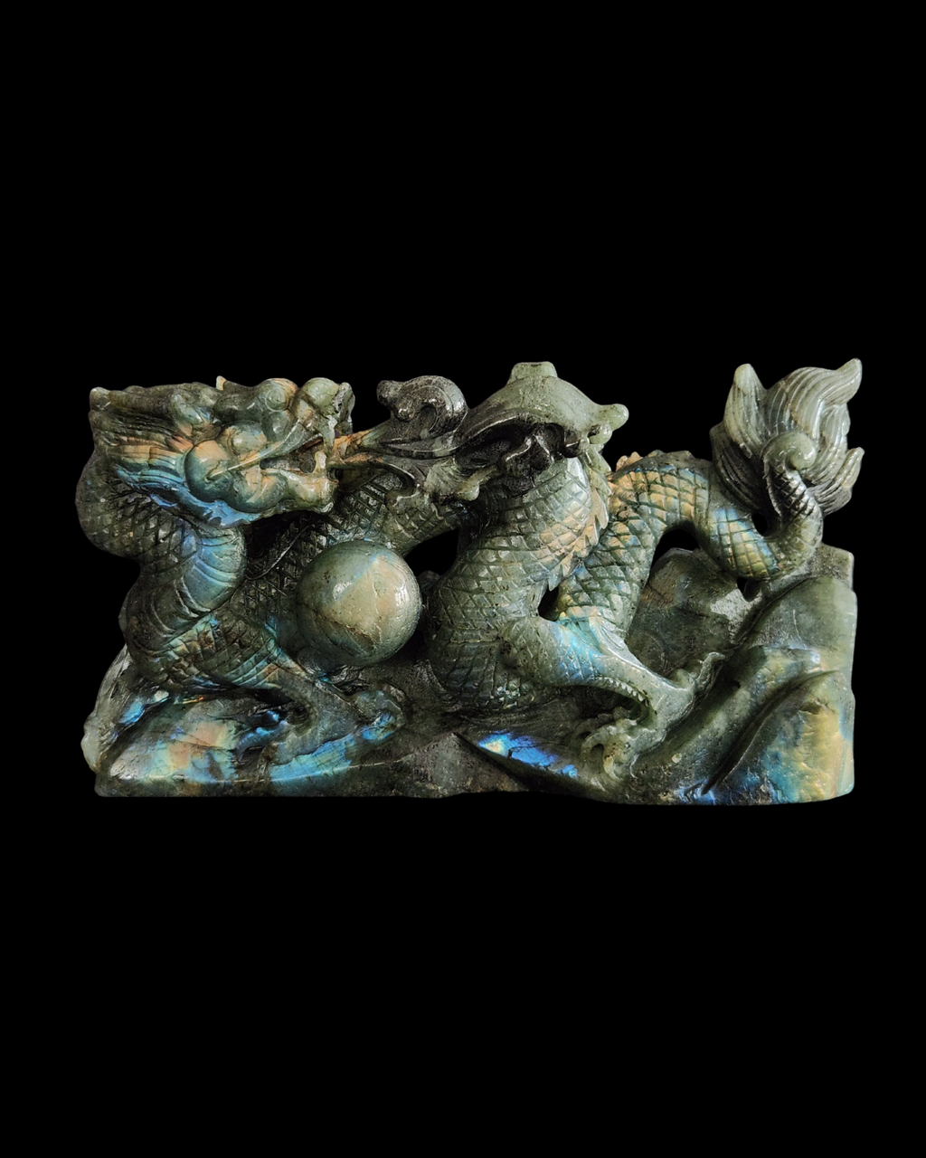 Dragon - Labradorite